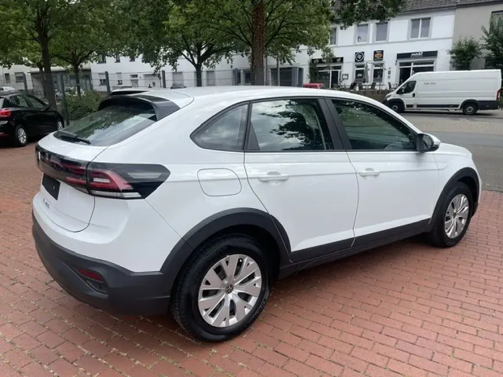 Gebraucht VW Taigo Life 95 PS (69 kW) 2022 Pure white SUV