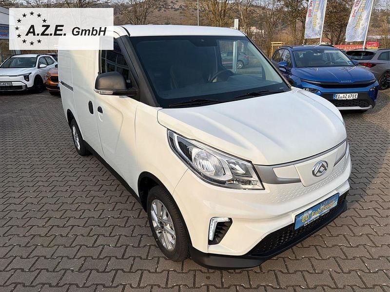 Gebraucht Maxus eDeliver 3 117 kW (160 PS) 2024 Weiß Van