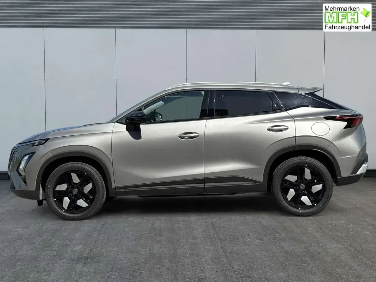 Neu Omoda 5 147 PS (108 kW) 2026 Silber SUV