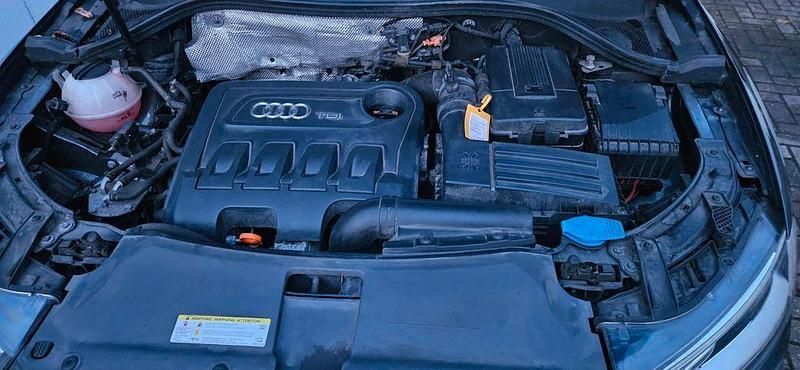 Gebraucht Audi Q3 S-Line 177 PS (130 kW) 2013 Grau SUV