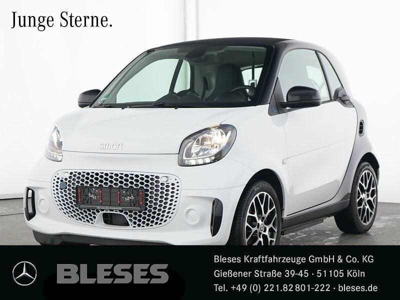 Bodypanels in white Gebraucht 2023 Smart ForTwo Electric Drive Prime Coupé | 15.300 € (Etwas zu teuer) - Bild 1/4