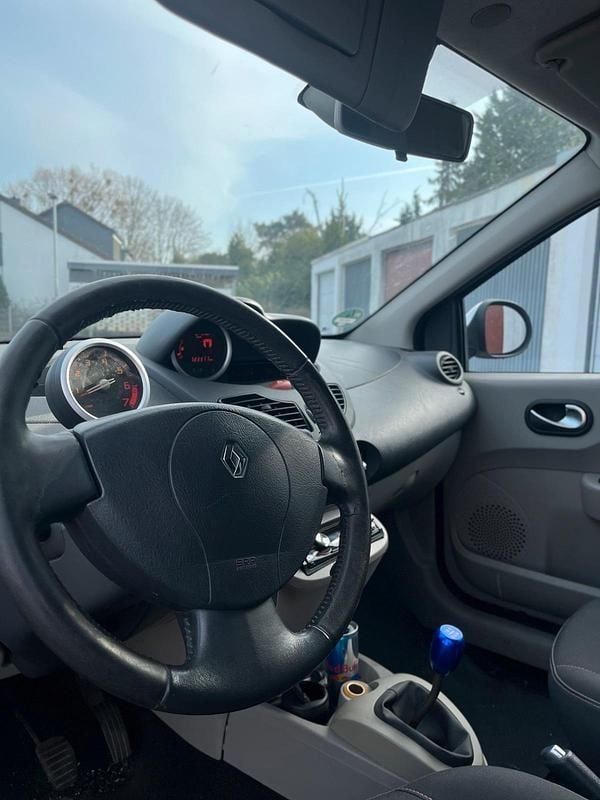 Gebraucht Renault Twingo GT 102 PS (75 kW) 2008 Weiß Kleinwagen