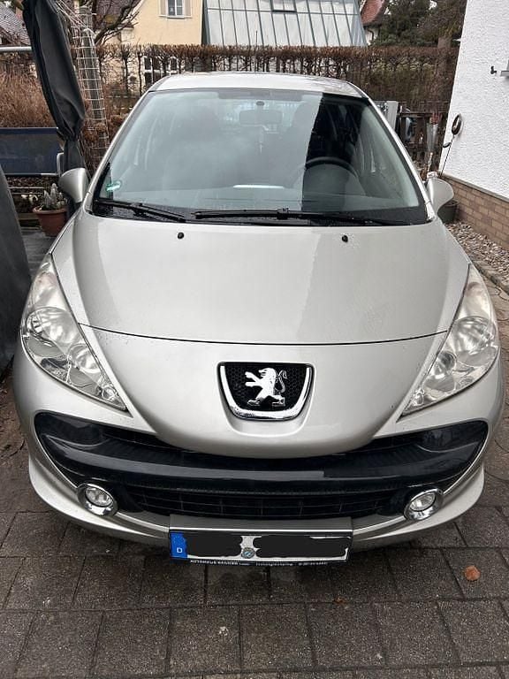 Gebraucht Peugeot 207 95 PS (69 kW) 2009 Grau Limousine