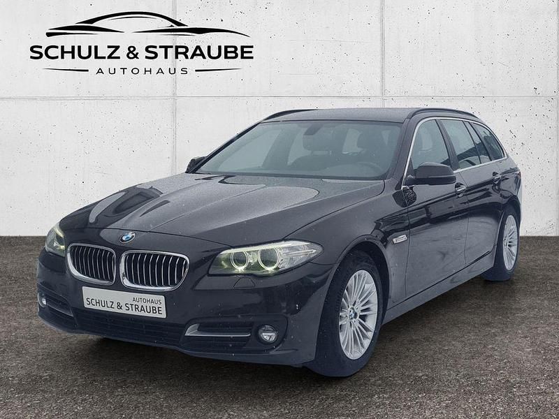 Gebraucht BMW 520 190 PS (139 kW) 2015 Jatoba metallic (metallic) Kombi