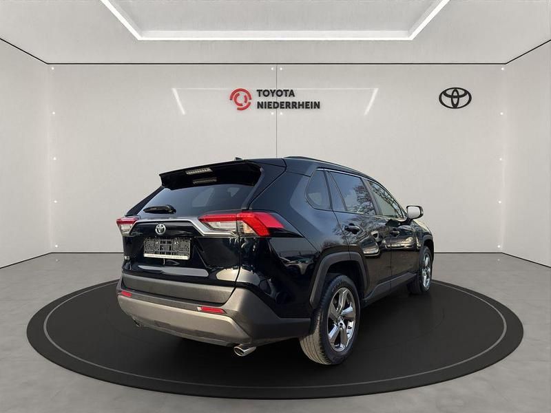 Gebraucht Toyota RAV4 Plus 175 PS (128 kW) 2019 Tiefschwarz mica metallic SUV