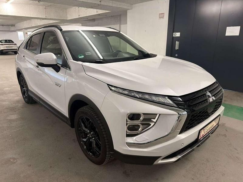 Gebraucht Mitsubishi Eclipse Cross Plus 98 PS (72 kW) 2022 Weiß SUV