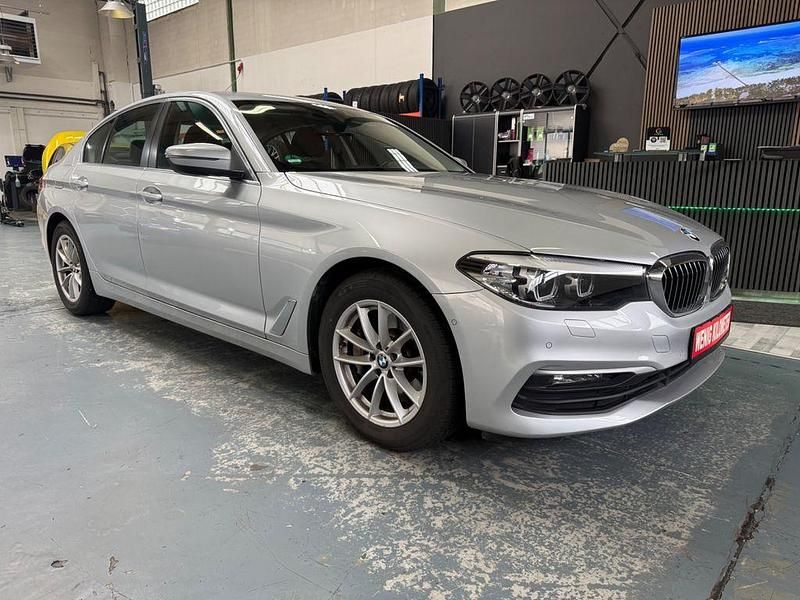 Gebraucht BMW 530 Performance 252 PS (185 kW) 2018 Silber Limousine