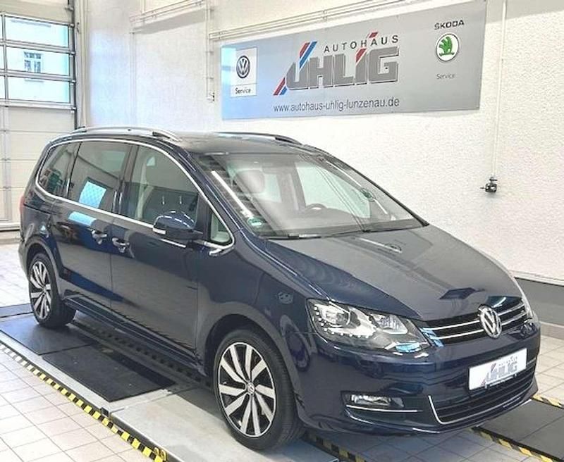 Gebraucht VW Sharan Highline 184 PS (135 kW) 2015 Night blue Van / Kleinbus
