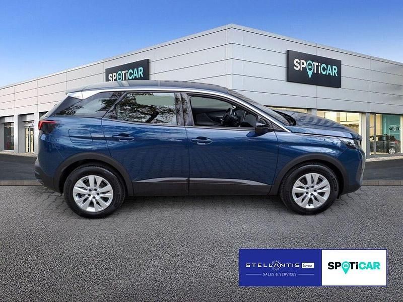 Gebraucht Peugeot 3008 Active 131 PS (96 kW) 2023 Blau SUV