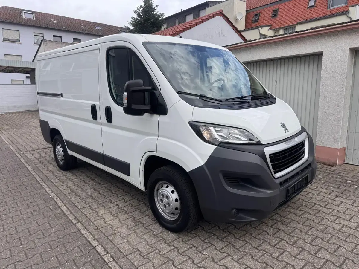 Gebraucht Peugeot Boxer Avantage 110 PS (80 kW) 2016 Weiß Van