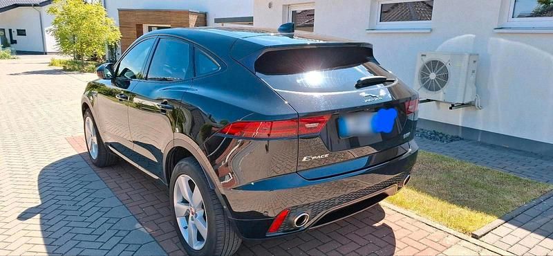 Gebraucht Jaguar E-Pace R 180 PS (132 kW) 2018 Schwarz SUV