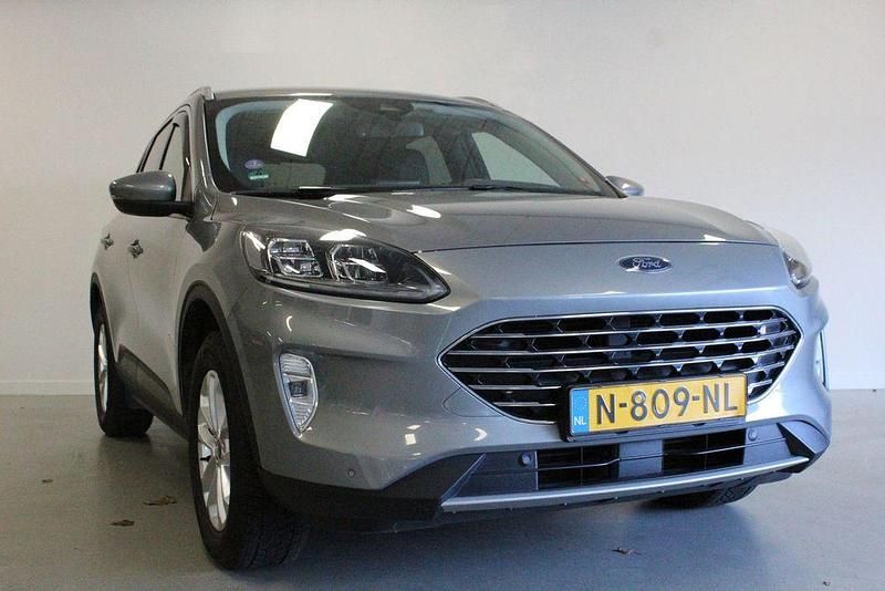 Gebraucht Ford Kuga Titanium X 2021 Grau SUV