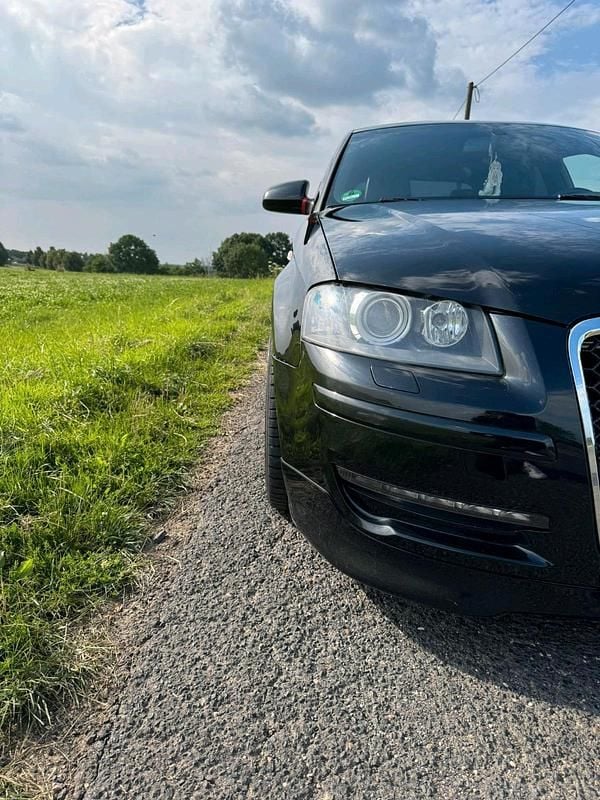 Schwarz Gebraucht 2006 Audi A3 S-Line Coupé | 4.350 € (Etwas zu teuer) - Bild 1/4