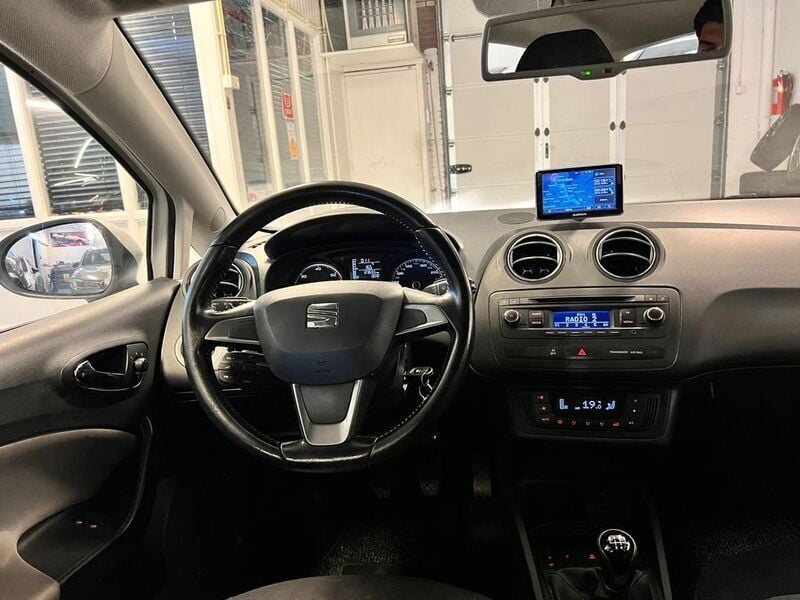 Gebraucht Seat Ibiza Style 75 PS (55 kW) 2015 Weiß Limousine