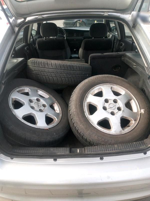 Gebraucht Opel Vectra 100 PS (73 kW) 2001 Silber Limousine