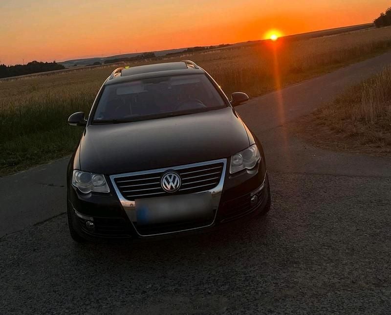 Schwarz Gebraucht 2007 VW Passat Kombi | 2.150 € (Superpreis) - Bild 1/4