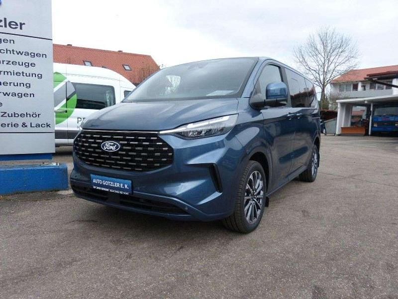 Gebraucht Ford Tourneo 150 PS (110 kW) 2024 Blau Van / Kleinbus