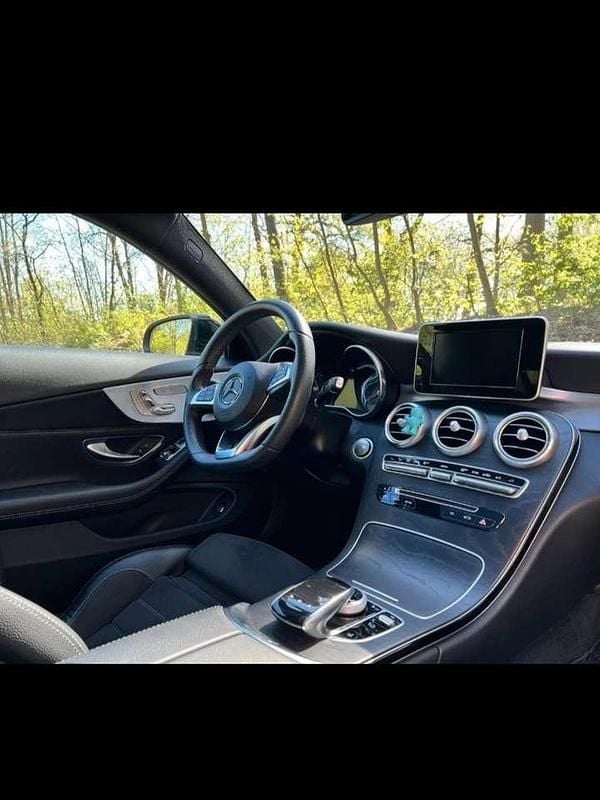 Gebraucht Mercedes 250 211 PS (155 kW) 2017 Rot Coupé