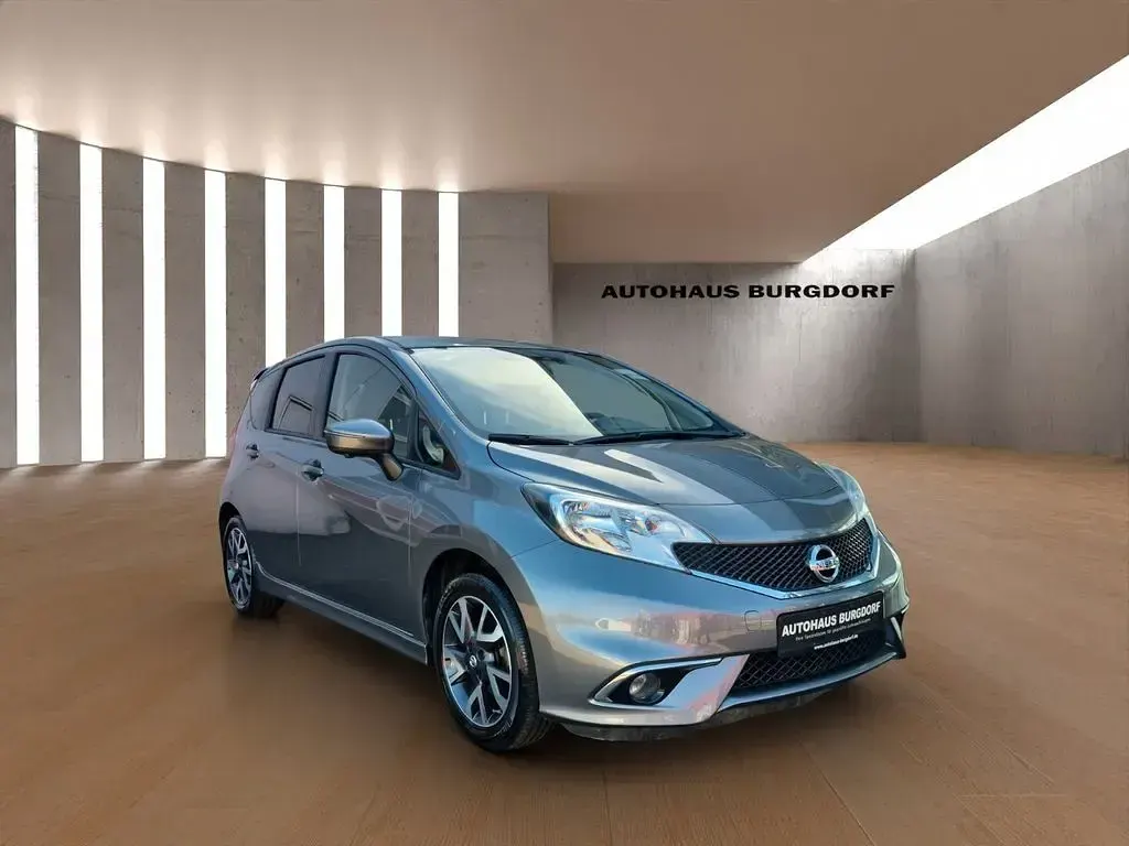 Gebraucht Nissan Note 360º 98 PS (72 kW) 2015 Grau Kleinwagen