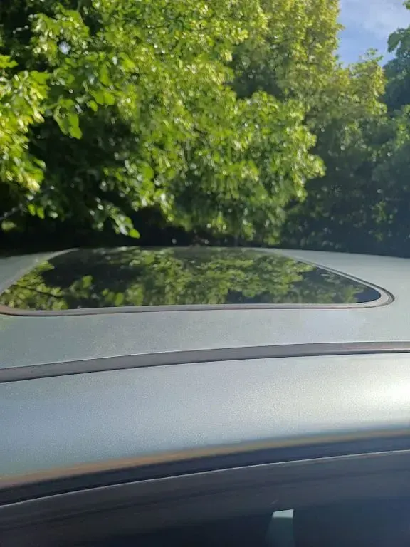 Gebraucht Ford Focus Trend 116 PS (85 kW) 2003 Silber Limousine