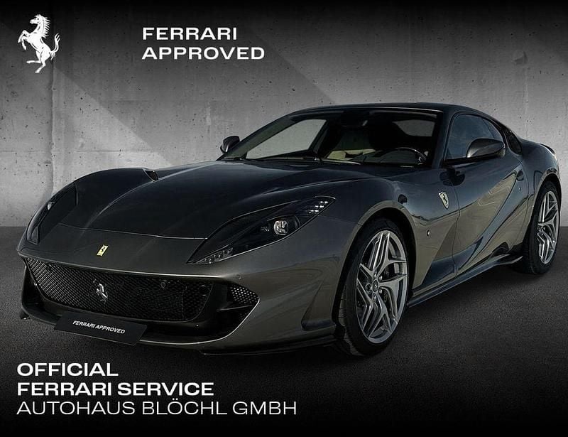 Gebraucht Ferrari 812 795 PS (584 kW) 2019 Grau Coupé