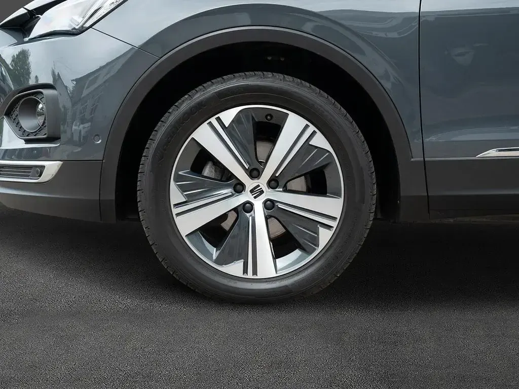 Gebraucht Seat Tarraco Business 150 PS (110 kW) 2023 Delfingrau SUV