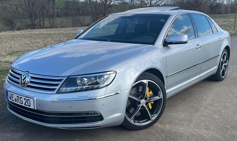 Gebraucht VW Phaeton 245 PS (180 kW) 2015 Silber Limousine
