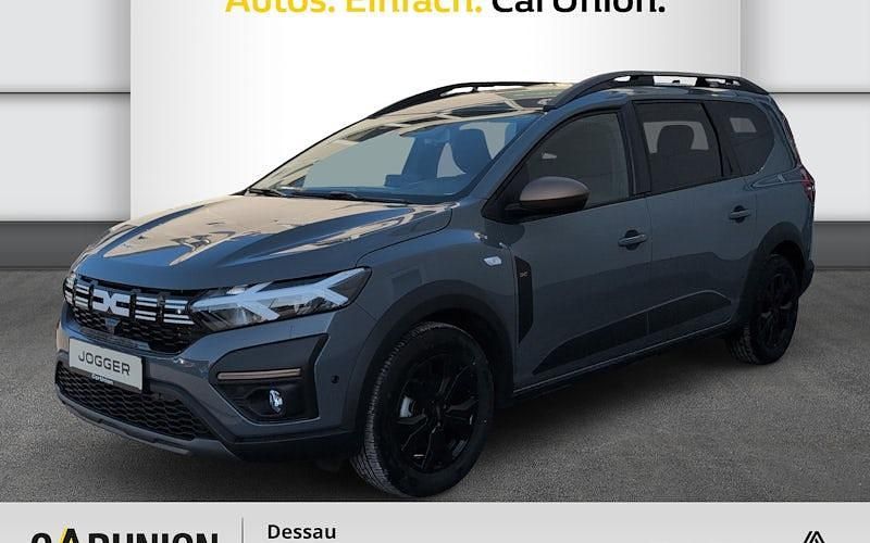 Neu Dacia Jogger Extreme 141 PS (103 kW) 2025 Schiefergrau Van / Kleinbus