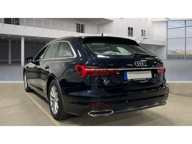 Gebraucht Audi A6 Sport 204 PS (150 kW) 2022 Firmamentblau metallic (metallic) Kombi