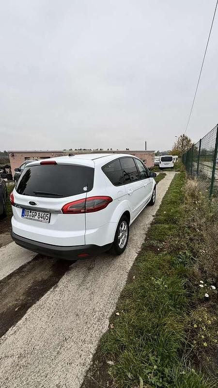 Gebraucht Ford S-MAX Titanium 163 PS (119 kW) 2013 Van / Kleinbus