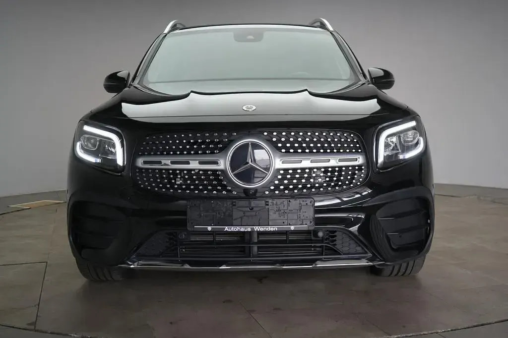 Gebraucht Mercedes GLB220 AMG 190 PS (139 kW) 2023 Schwarz SUV