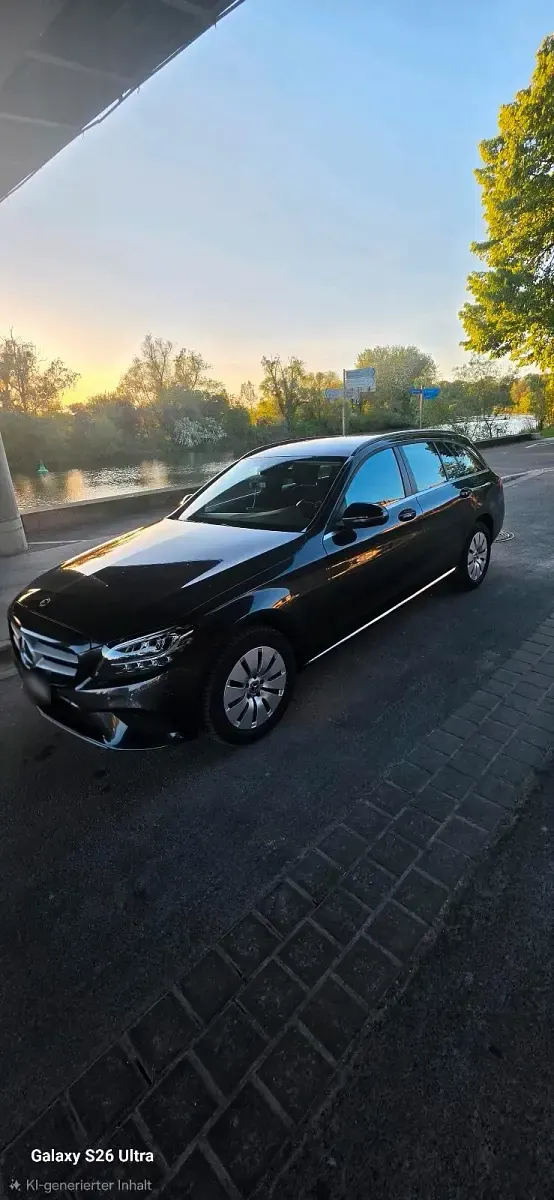 Gebraucht Mercedes C200 160 PS (117 kW) 2021 Andere farben Kombi