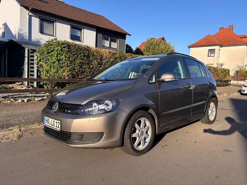 Braun Gebraucht 2010 VW Golf Plus Van / Kleinbus | 6.500 € (Fairer Preis) - Bild 1/4