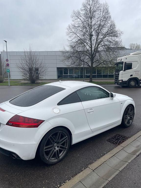 Gebraucht Audi TT S-Line 211 PS (155 kW) 2011 Weiß Coupé