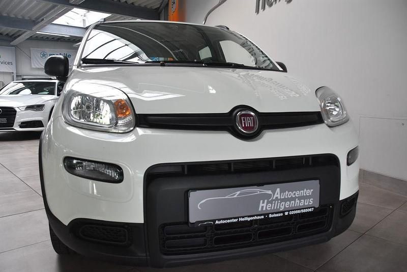 Weiß Gebraucht 2021 Fiat Panda City Life Kleinwagen | 9.880 € (Fairer Preis) - Bild 1/4
