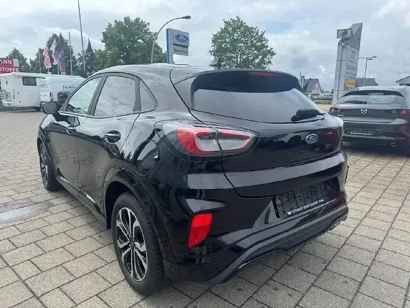 Używany Ford Puma ST-Line X 155 KM (114 kW) 2023 Czarny SUV