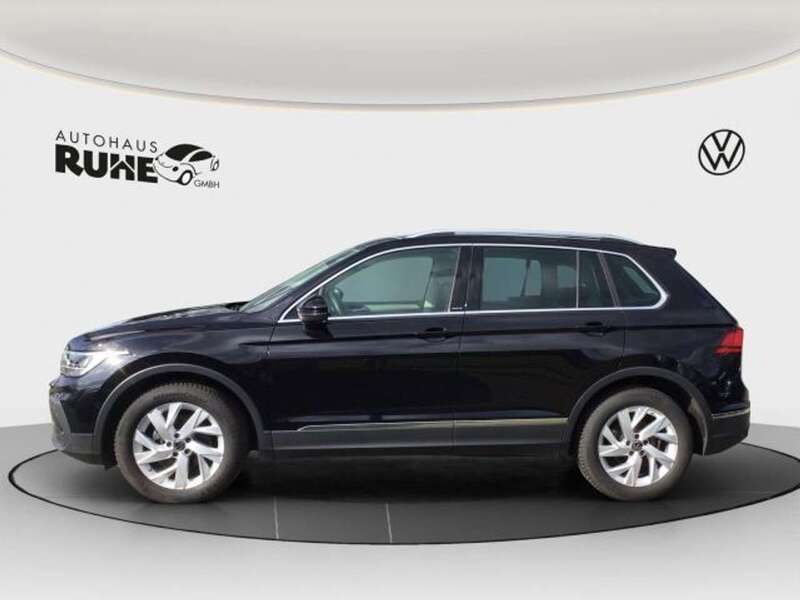 Gebraucht VW Tiguan Move 150 PS (110 kW) 2024 Deep black perleffekt SUV