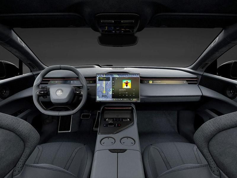 Neu Lotus Emeya 450 kW (612 PS) 2026 Grau Kleinwagen