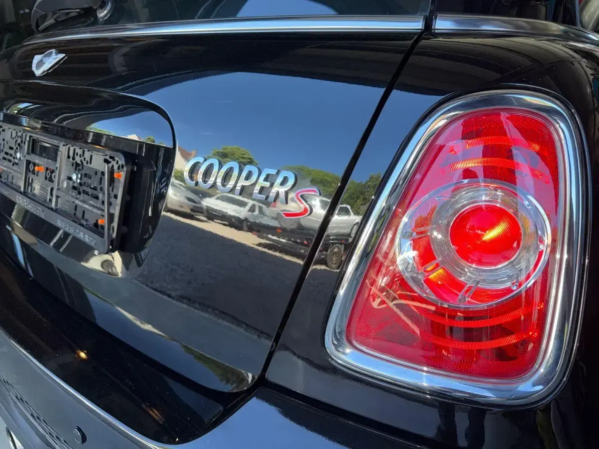 Gebraucht Mini Cooper S Coupé 184 PS (135 kW) 2014 Schwarz Coupé