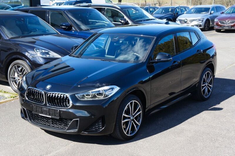Schwarz Gebraucht 2021 BMW X2 M Sport SUV | 26.488 € (Fairer Preis) - Bild 1/4
