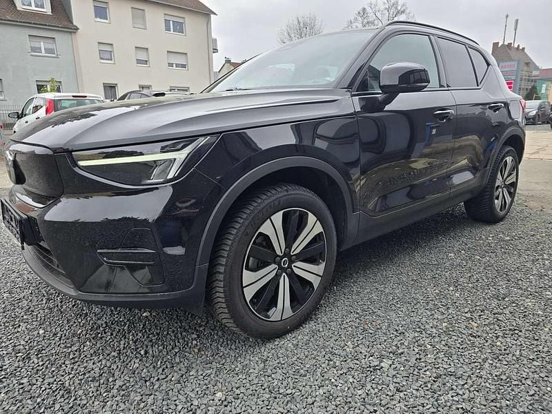 Gebraucht Volvo XC40 Core 169 kW (231 PS) 2023 Onyx black / metallic SUV
