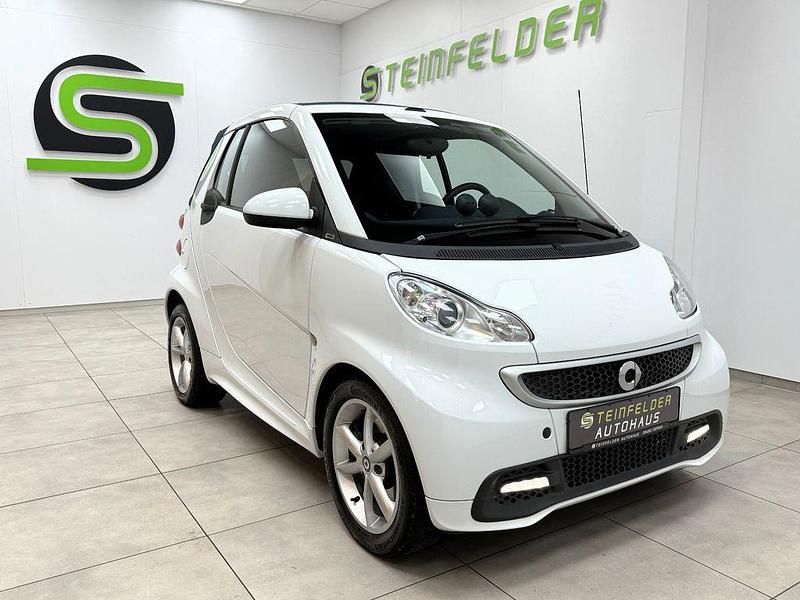 Weiß Gebraucht 2014 Smart ForTwo Cabrio Pulse Cabrio | 7.780 € (Fairer Preis) - Bild 1/4