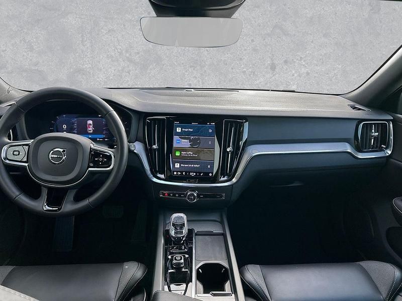 Gebraucht Volvo V60 CC Plus 197 PS (144 kW) 2023 Grau Kombi