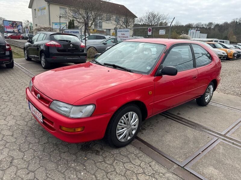 Rot Gebraucht 1996 Toyota Corolla Limousine | 3.650 € (Fairer Preis) - Bild 1/4
