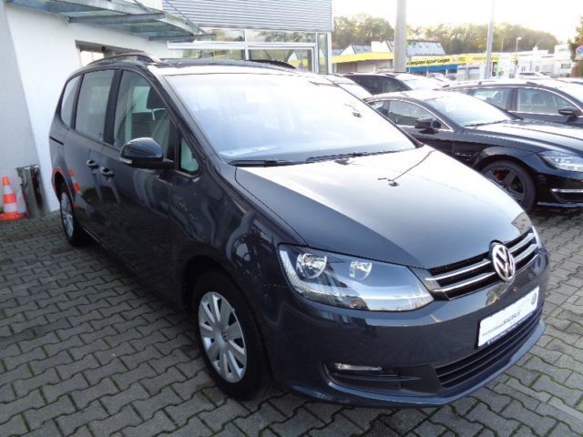 Gebraucht VW Sharan Business 140 PS (102 kW) 2015 Grau Van / Kleinbus