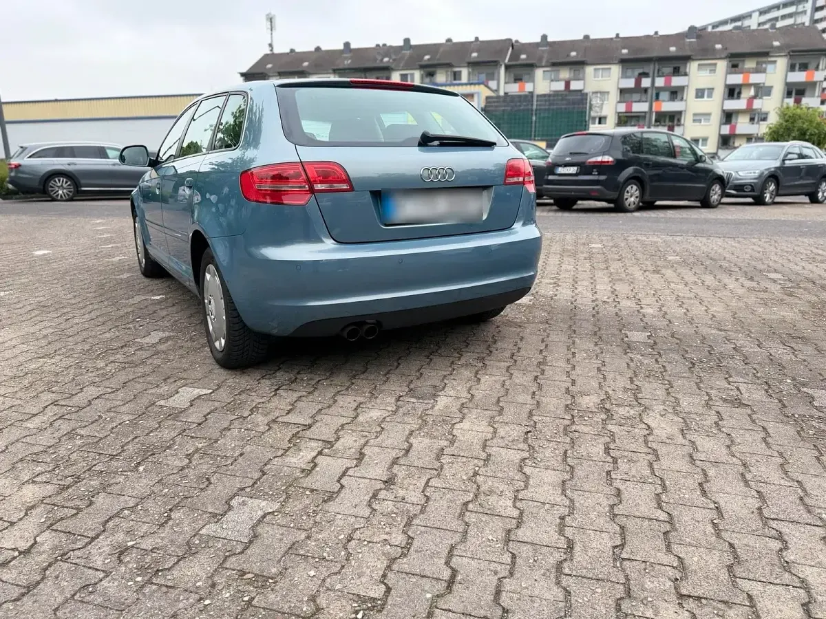 Second-hand Audi A3 125 CP (91 kW) 2009 Andere farben Hatchback