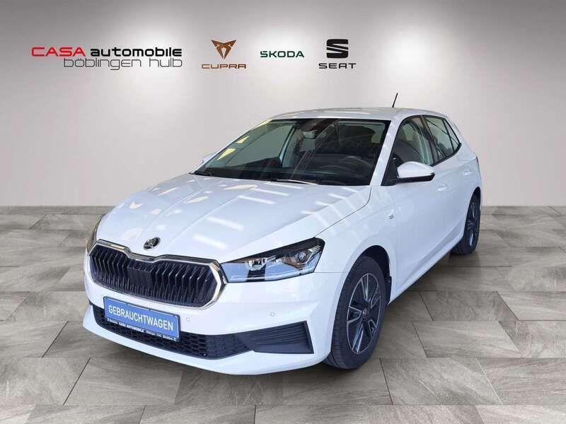 Weiß Gebraucht 2022 Skoda Fabia Tour Kleinwagen | 13.490 € (Fairer Preis) - Bild 1/4
