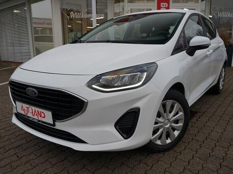 Gebraucht Ford Fiesta Cool & Connect 75 PS (55 kW) 2022 Weiß Limousine