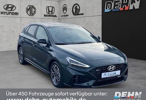 Neu Hyundai i30 N Line 150 PS (110 kW) 2026 Grün Limousine