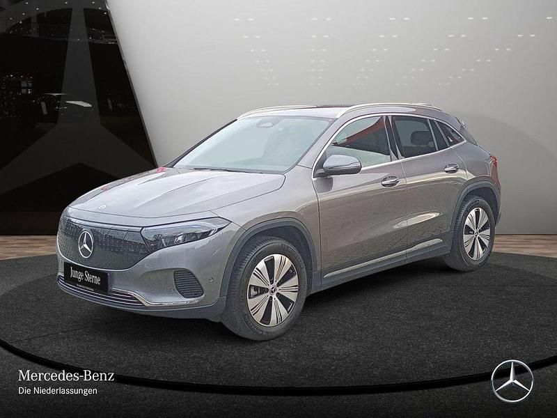 Gebraucht Mercedes EQA350 214 kW (292 PS) 2024 Grau SUV